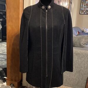 White House black market cape jacket size XS . Gently worn , pre owned